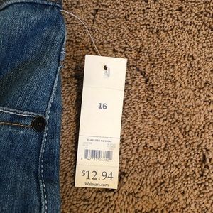 Faded Glory Shorts - NWT Women’s Faded Glory Jean Shorts Faded Glory Shorts - NWT Women’s Faded Glory Jean Shorts